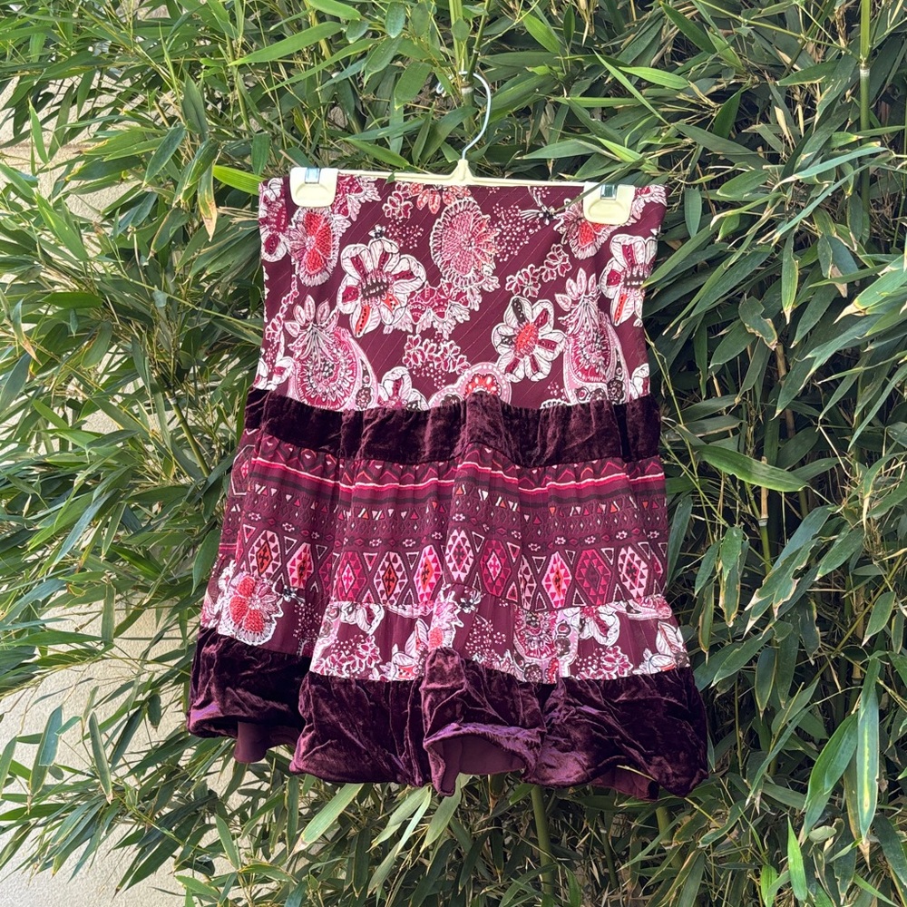 Chic Floral Velvet Mini Skirt - Burgundy and Pink